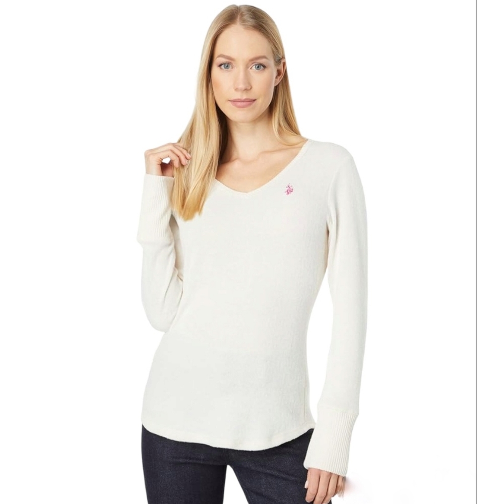U.S. Polo Assn Long Sleeve Hacci V-Neck Size Medium